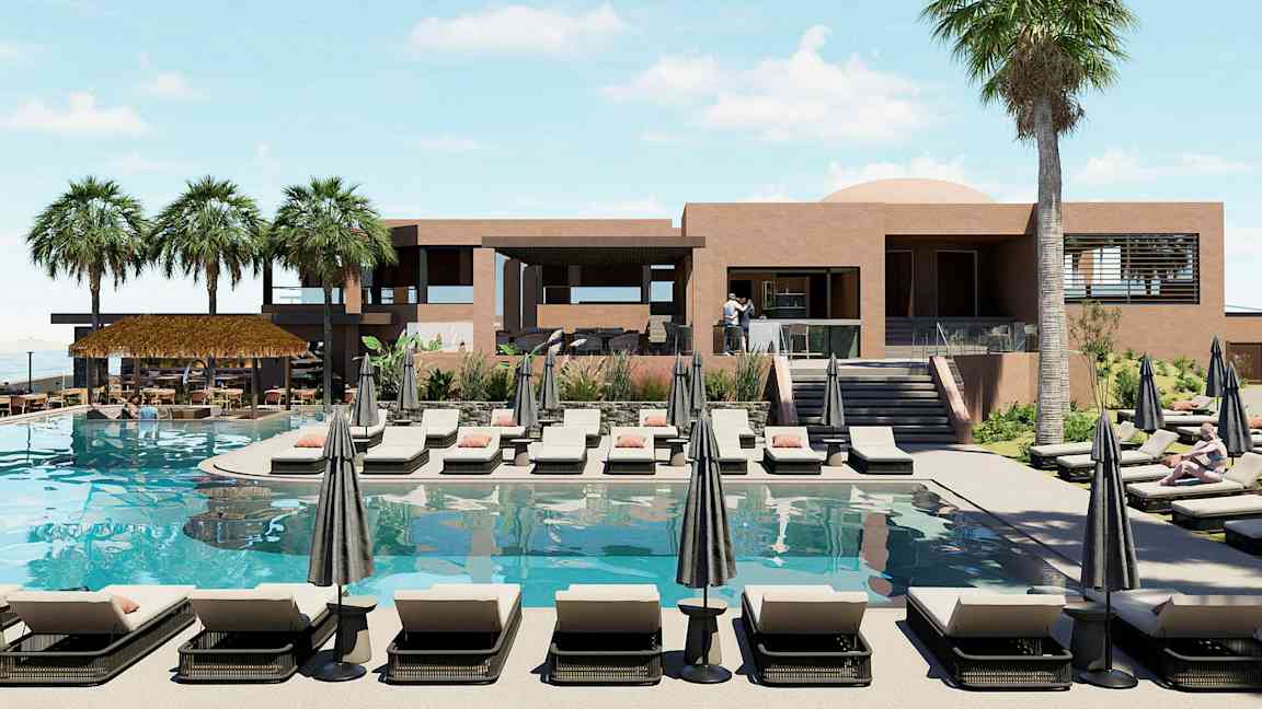 Ulkoallasalue, jossa on aurinkotuoleja, varjoja ja palmuja modernin hotellin edustalla. (Tekoälyn luoma teksti)