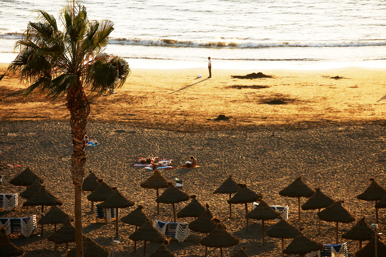 Playa De Las Americasin rantapromenadi Teneriffalla