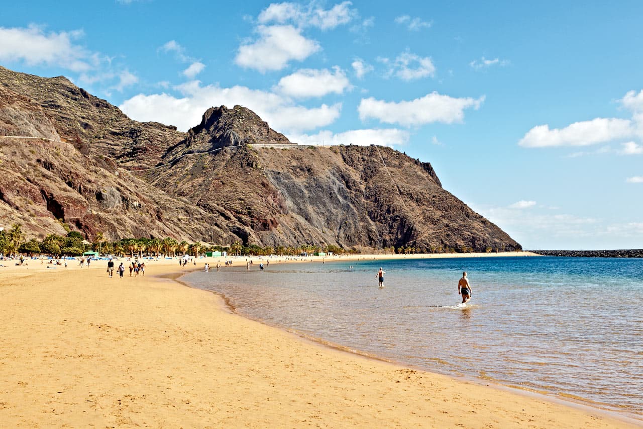 Playa De Las Teresitasin ranta Santa Cruzissa,Teneriffalla