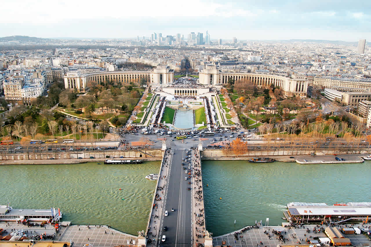 Pariisin näkymiä Eiffel-tornista