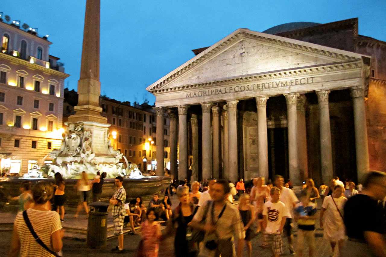 Pantheon, Rooma