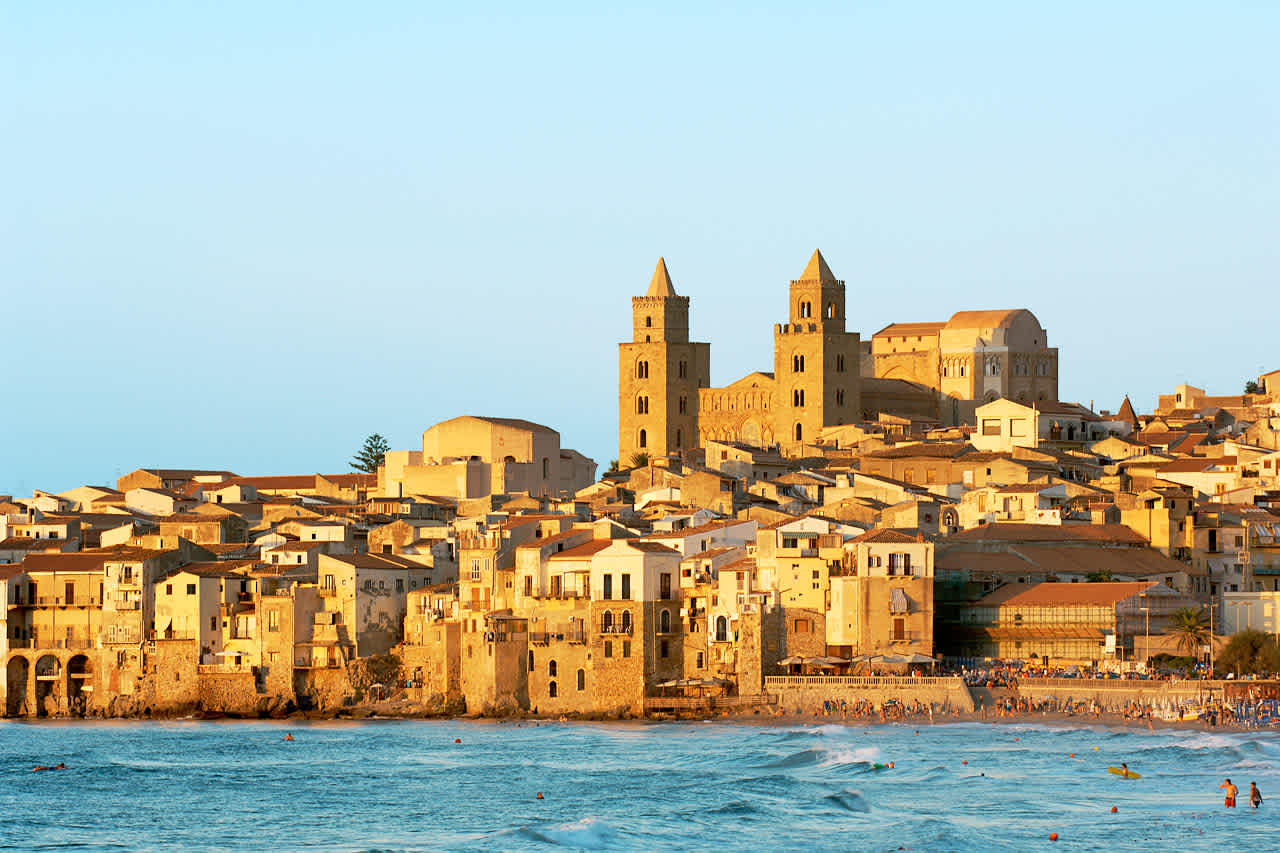 Cefalù, Sisilia