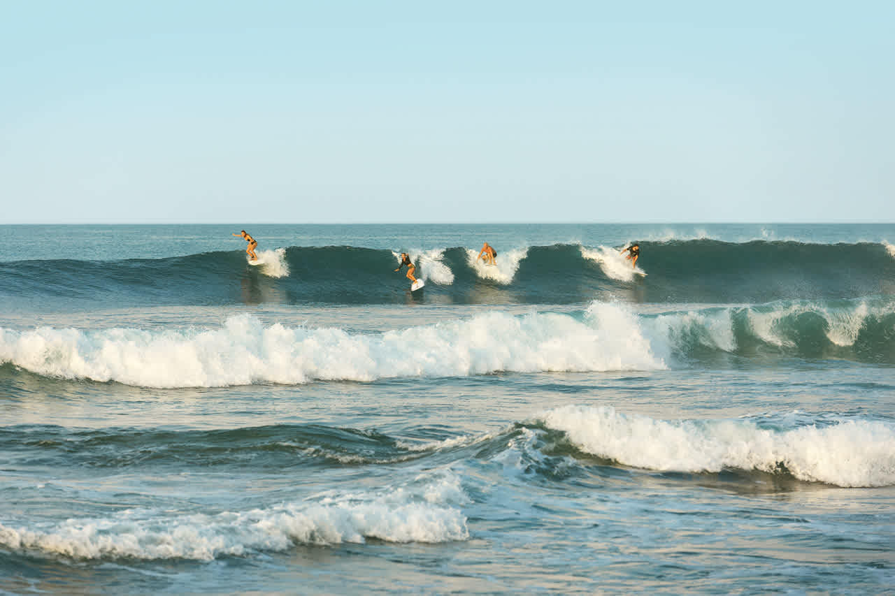 Hikkaduwa Beach - Wewalan/Narigaman alue, sopii surffaukseen