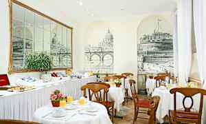 Ruokailuhuone, jossa on katetut pöydät, tuolit ja buffetruokia. Seinillä taideteoksia, jotka kuvaavat rakennuksia ja siltoja. (Tekoälyn luoma teksti)