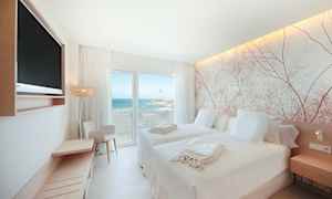 Kahden hengen huone ja merinäköala