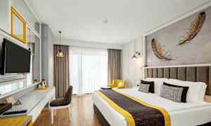 Esimerkki kahden hengen huoneesta päärakennuksessa