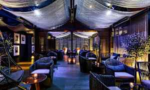 À la carte -ravintolan terassi