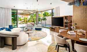 Neljän huoneen huoneisto huvilassa, 6 normaalia vuodetta, oma uima-allas