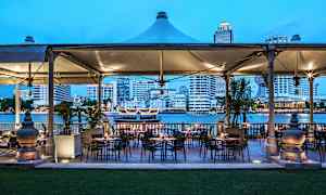 Yksi hotellin ravintoloista