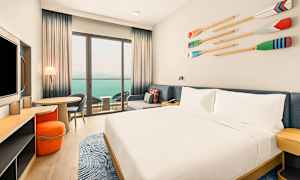 Kahden hengen huone merinäköalalla