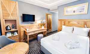 Esimerkkikuva kahden hengen huoneesta