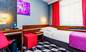 Esimerkki yhden hengen huoneesta