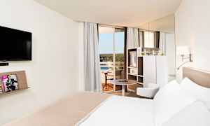 Kahden hengen huone, merinäköala