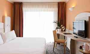 Standard-huone 2 hengelle