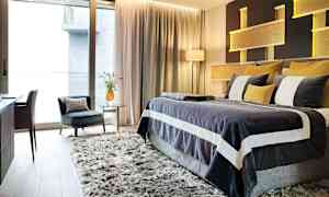 Kahden hengen superior ja deluxe-huone