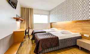 Esimerkki kahden hengen huoneesta