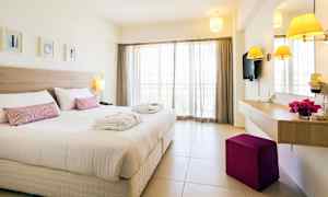 Kahden hengen huone ja merinäköala