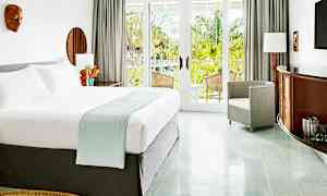 Kahden hengen huone ympäristön suuntaan