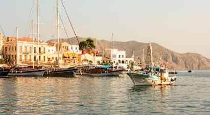 Idyllinen Symi - Kuljetukset eivät sisälly