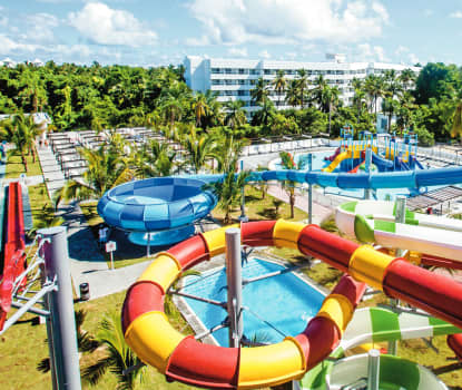 Punta Cana Riu Resortin alueella on Water Splash World -vesipuisto, jossa on kuusi vesiliukumäkeä