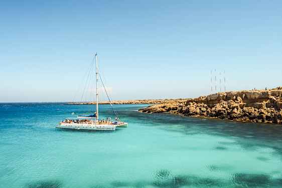 LCA Adventure at Sea - Catamaran (HAVS)