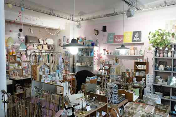 Pientä ja kivaa kotiin Lontoosta