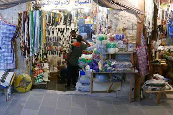 Souk Waqif myyntikojuja