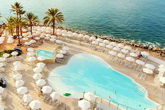 Rauhallinen uima-allas Gran Canarialla