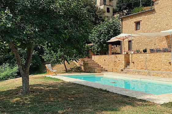 Uima-altaallinen talo, jonka vuokrasin San Dalmaziossa