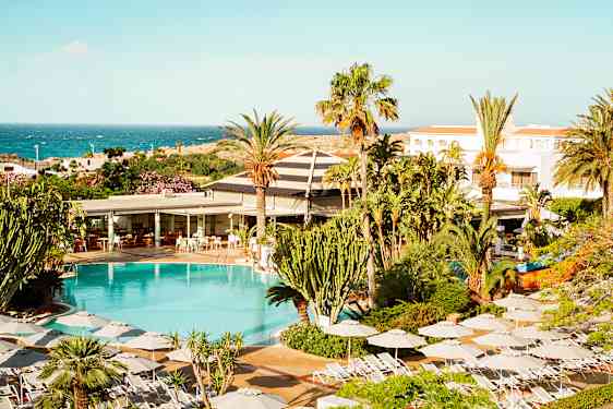 Sunwing Sandy Bay Beach