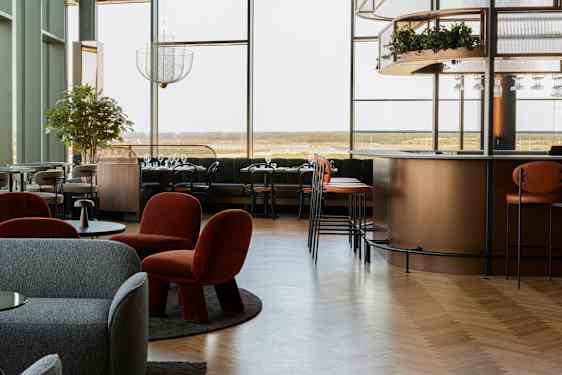 Clarion Hotel® Helsinki Airport rooftop bar