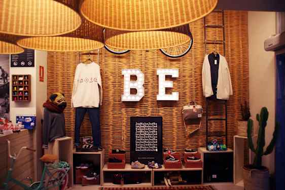 Tuliaisia Barcelonasta