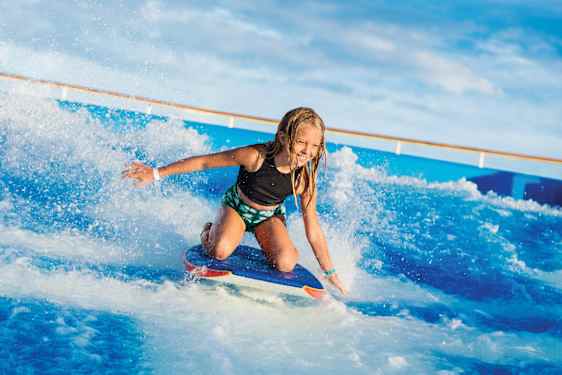 Surffisimulaattori risteilyaluksella