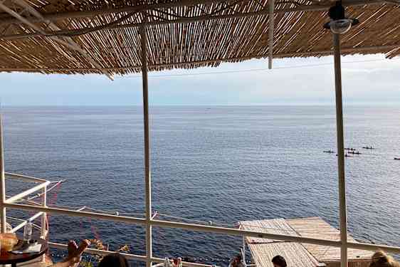 kaupunginmuurin ulkopuolinen näköala