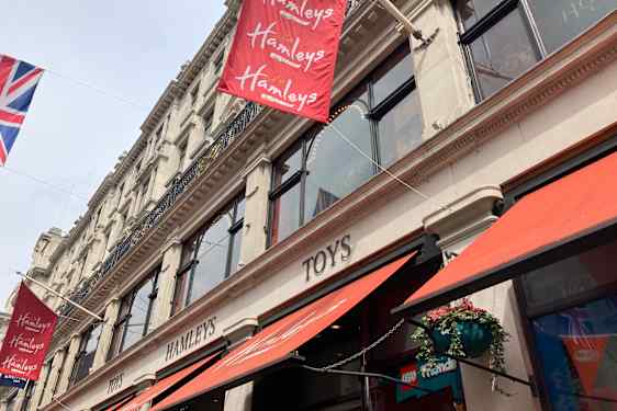 Hamleysin sanotaan olevan yksi maailman ensimmäisistä ja suurimmista lelukaupoista
