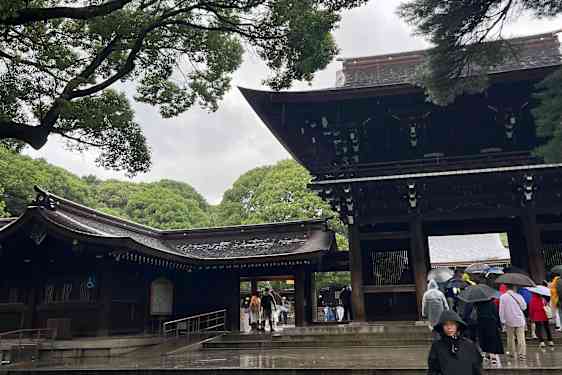 Meiji Jingu, šintolainen pyhäkkö