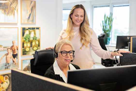 Asiakaspalveluhenkilökluntaamme