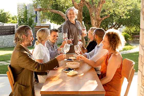 Lomaseurue viininmaistajaisissa