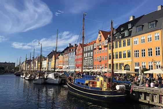 Vinter i nyhavn och den perfekta julmarknaden