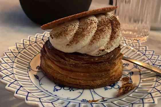 Fastelavnsbolle eli laskiaispulla