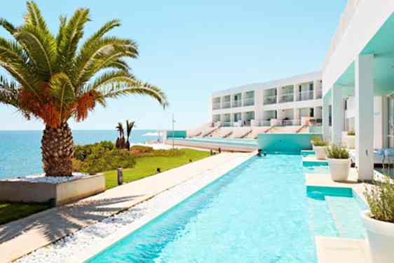 Ocean Beach Club Makrigialos - täydellinen joogakohde