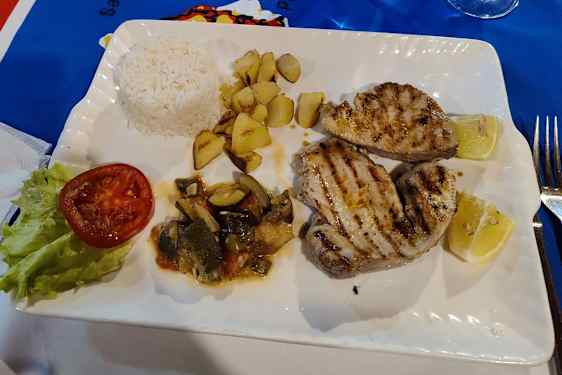 Grillattua tonnikalaa