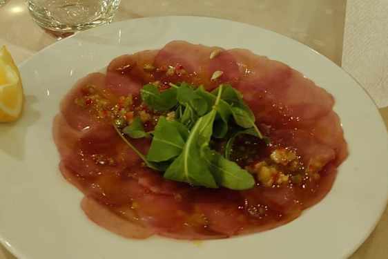 Tonnikalacarpaccio