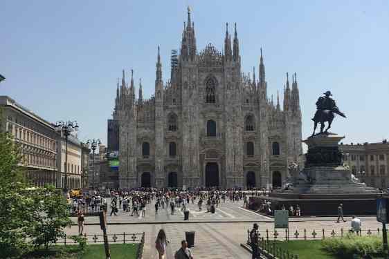 Piazza del Duomo ja tuomiokirkko