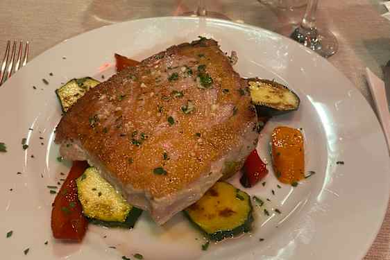 Herkullista tonnikalaa Michelin-ravintolassa