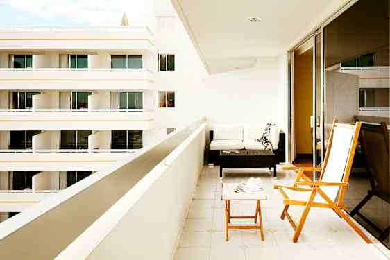 Sunprime Coral Suites & Spa