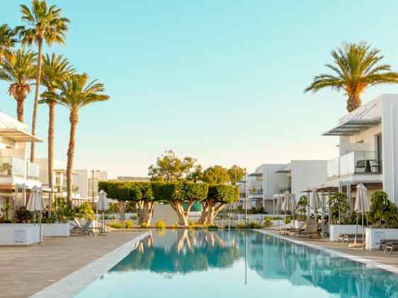 Sunwing Sandy Bay Beachin allasalue