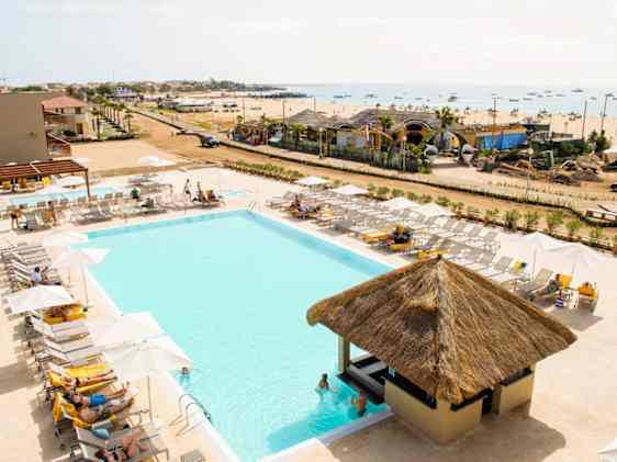 Oasis Salinas Sea