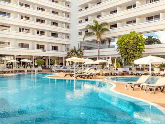 Sunprime Coral Suites uima-allasalue