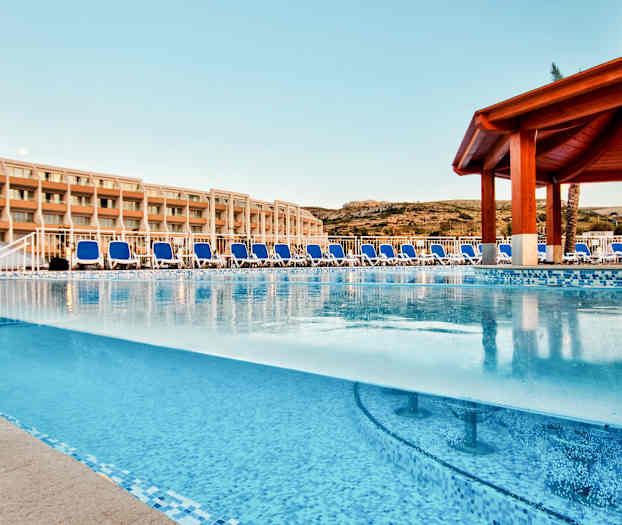 Aikuisten allas (ikäraja 16 vuotta)